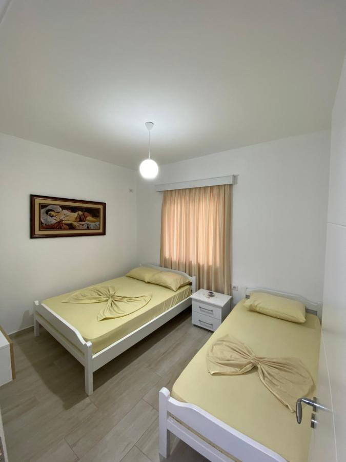 Hotel Andrea Sarandë Exterior foto