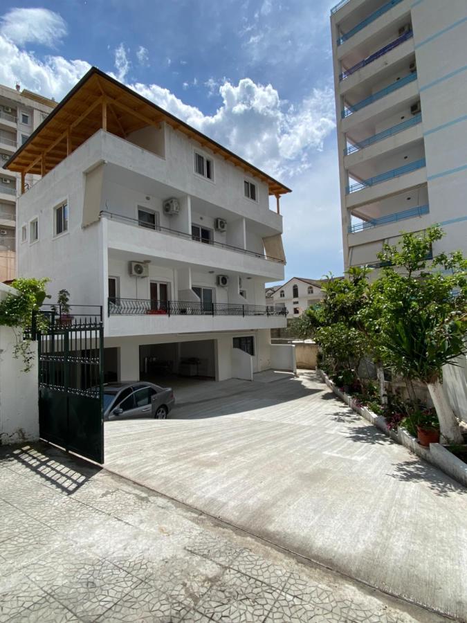 Hotel Andrea Sarandë Exterior foto